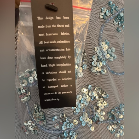 𝅺NWT Adrianna Papell Papell Studio Beaded Long Dress size 8 - Picture 4 of 7